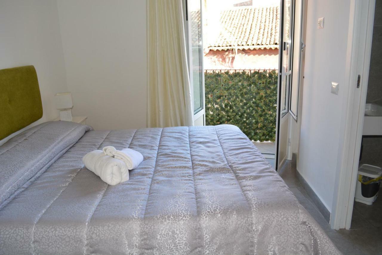 La Petite Suite Catania Ngoại thất bức ảnh