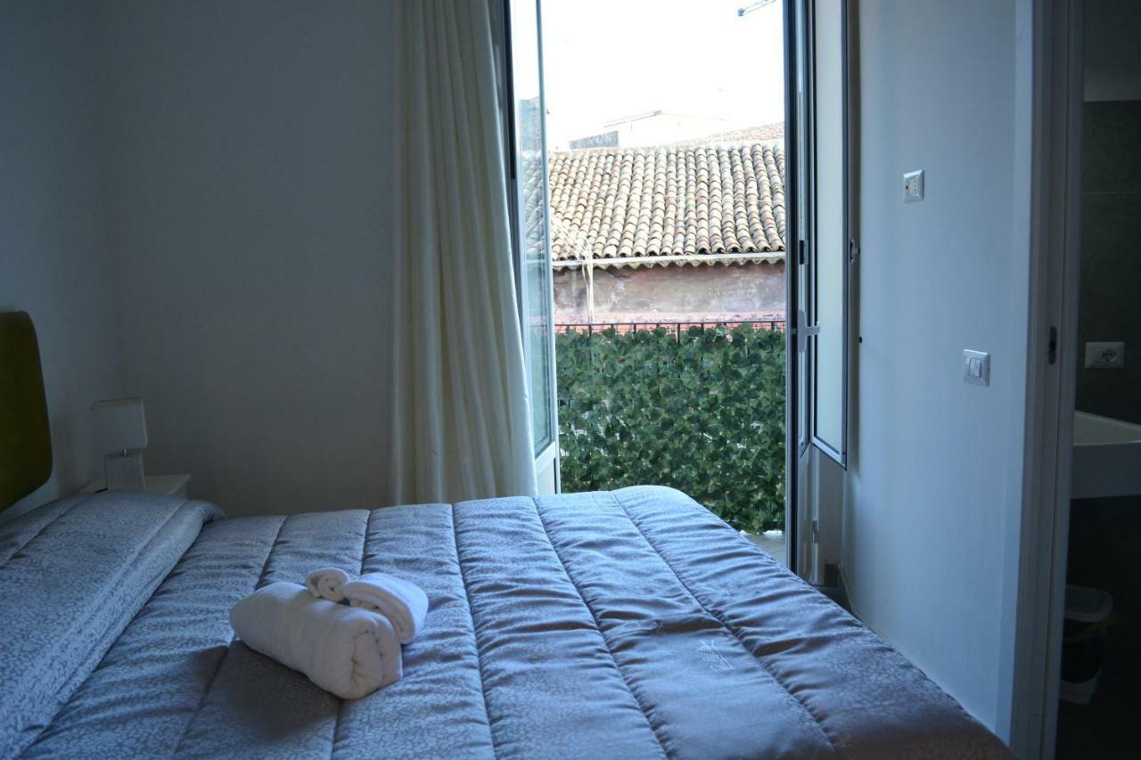 La Petite Suite Catania Ngoại thất bức ảnh